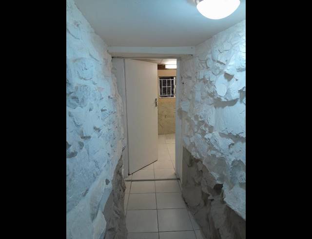 2 BEDROOM PROPERTY TO RENT IN KENSINGTON